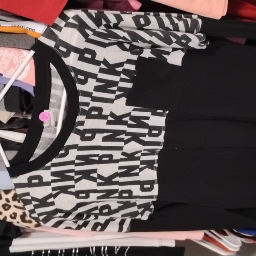 PINK Victoria's Secret Black and White Logo Top